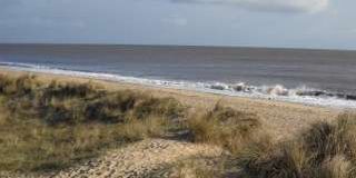 Nice beach and cool caravan in Norfolk